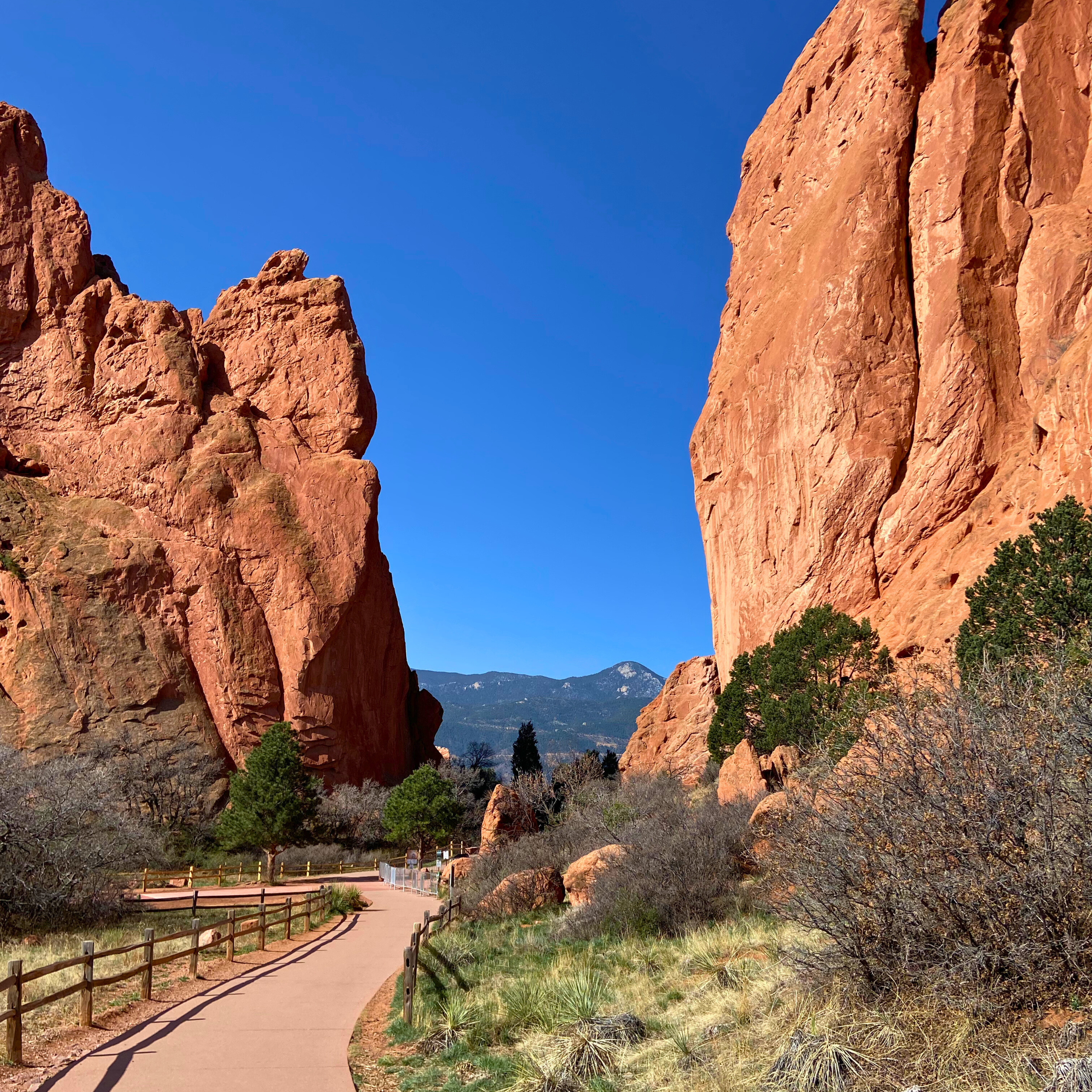 Hiking Near Colorado Springs - Garden of the Gods